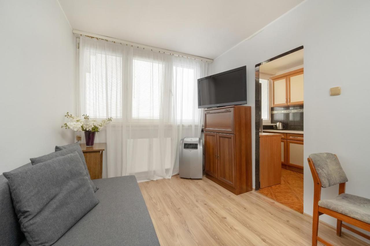 10th Floor With A View In By Renters Apartmán