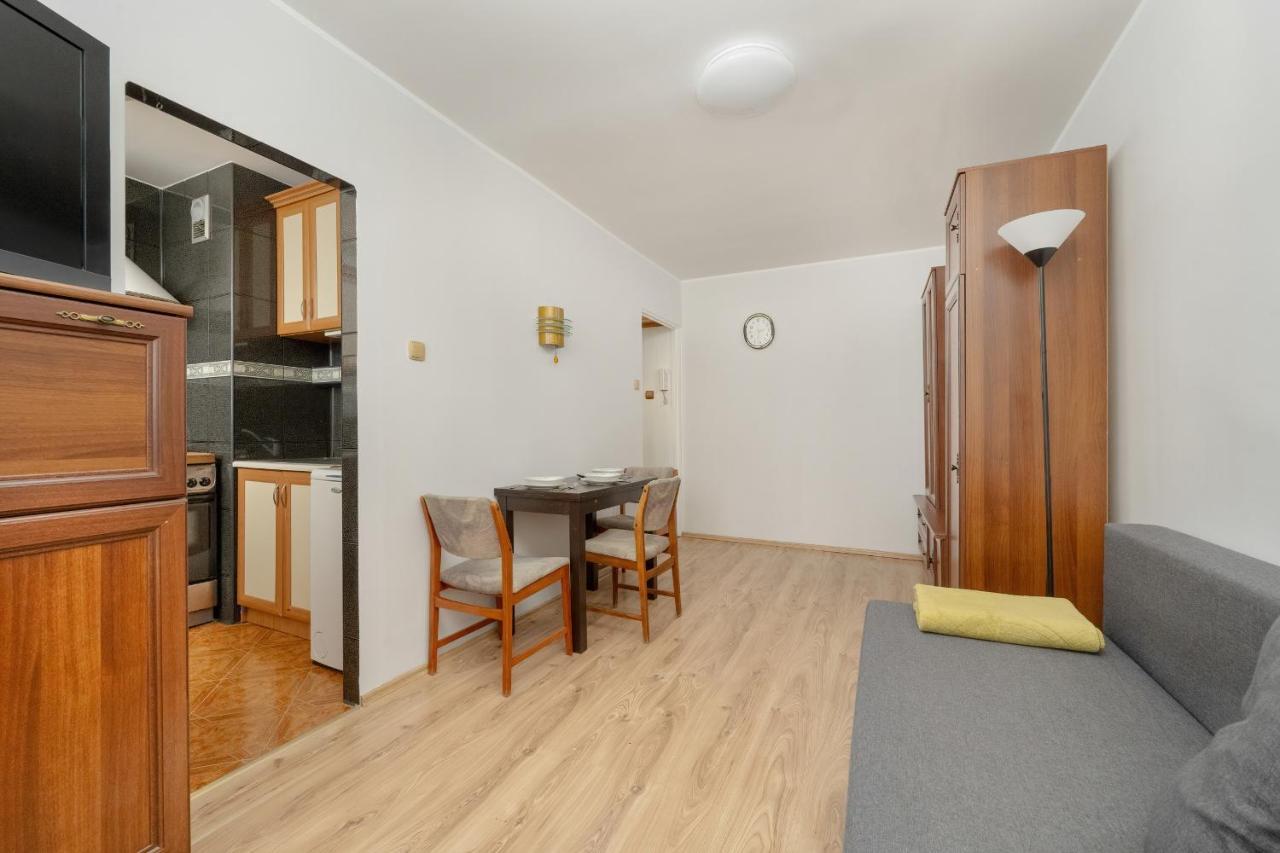 10th Floor With A View In By Renters Apartmán